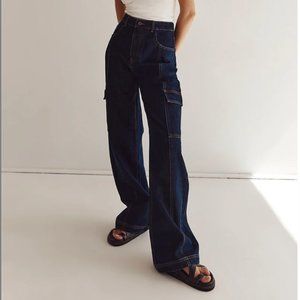 DISSH BRODY INDIGO MID RISE CARGO, Size 4 (Waist 27)